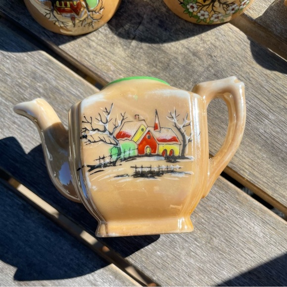 Vintage Little Hostess Lusterware Porcelain Miniature Toy Tea Set - Picture 4 of 8